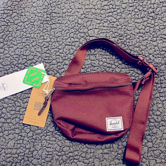 Herschel Supply Company Handbags - Herschel classics Maroon Settlement Hip Pack